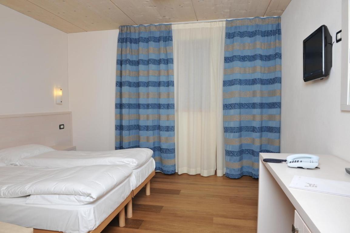 Bio Hotel Benny Меццана Екстер'єр фото